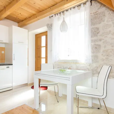 A Luxury Sibenik-4 By Interhome شقة *